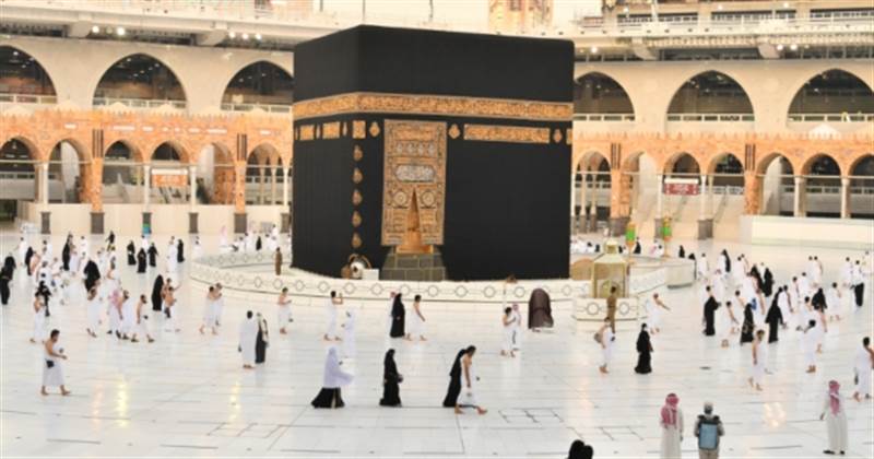 الأوقاف تعلن صدور أول تأشيرة عمرة لليمنيين وتوضح الشروط والإجراءات المطلوبة