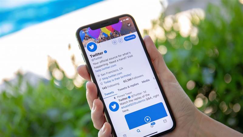 تويتر تختبر ميزة جديدة لتنشيط منصة Revue الإخبارية