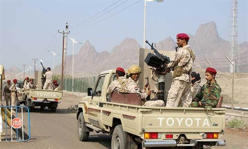 شبوة.. الجيش يبدأ بمحاصرة القوات الإماراتية في بلحاف والأوضاع مرشحة للانفجار