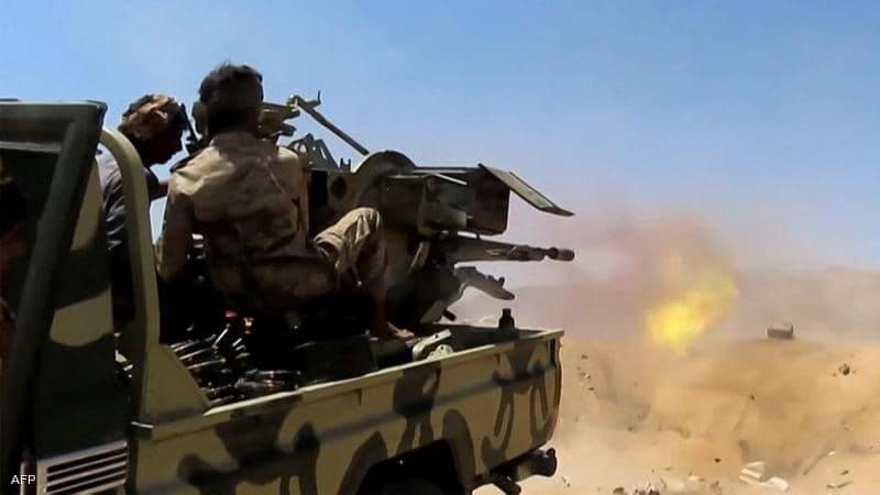 مصرع 18 حوثياً في كمين محكم للجيش في جبهة المشجح
