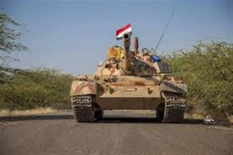 قوات الجيش تكسر محاولة تسلل لمليشيا الحوثي وتكبدها خسائر فادحة جنوب تعز