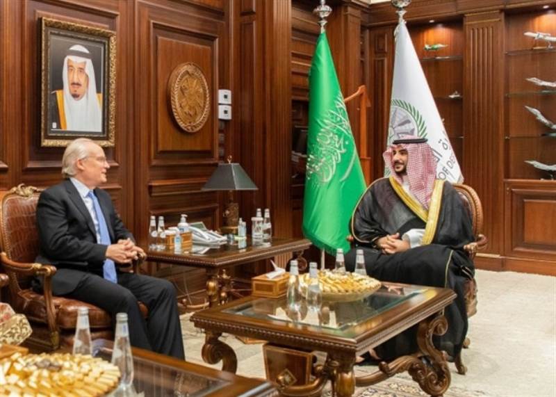 Suudi Arabistan: Koalisyon Yemen hükümetini desteklemeye devam edecek