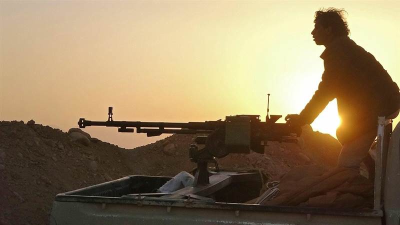 معارك عنيفة جنوب مارب وطيران التحالف يدمر تعزيزات حوثية في جبهة ذنه (فيديو)