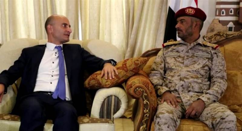 في ظل تصعيد حوثي خطير.. رئيس الأركان يكثف لقاءاته مع الفاعلين الإقليميين والدوليين