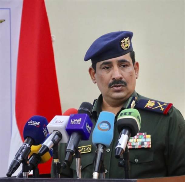 وزير الداخلية: السعودية والإمارات تعطلان مطار ومينائي عدن وبلحاف من دون مبرر