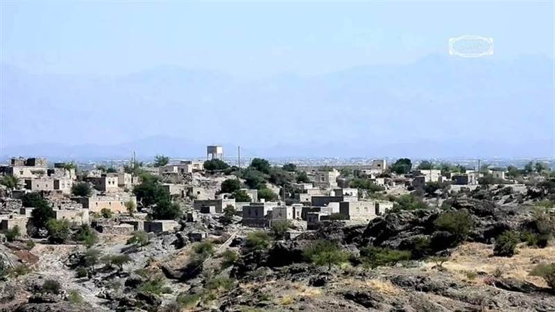 سقوط ضحايا عقب قصف مليشيات الحوثي احدى قرى مديرية الحشا بمحافظة الضالع