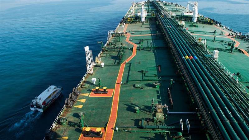 الحرس الثوري الإيراني يصادر ناقلة نفط في الخليج بحجة "أنها تحمل وقوداً مهرباً"