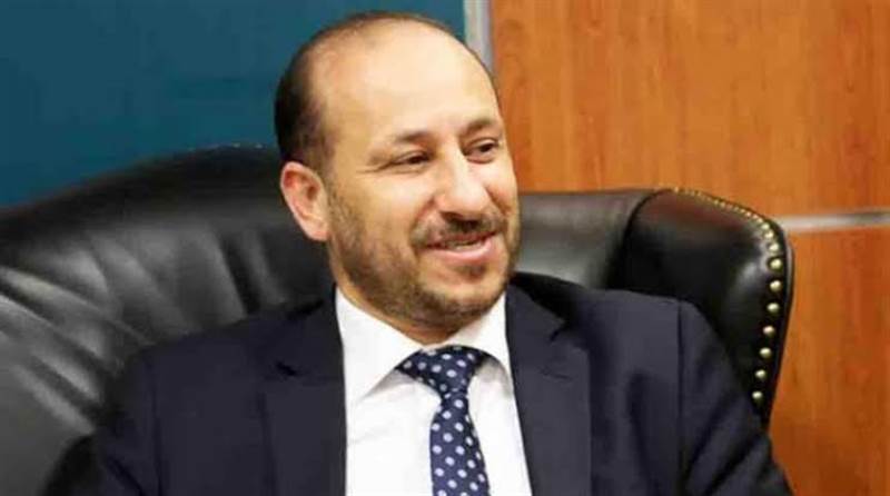 مصدر خاص يكشف لـ"يني يمن" حقيقة استقالة وزير في الحكومة الشرعية
