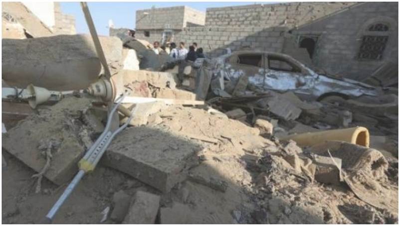 Yemen’de İran destekli Husiler, Marib kentini balistik füzelerle vurdu