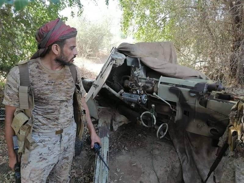 معارك عنيفة في حرض والجيش يدمر عتاد الحوثيين ويغنم أخرى