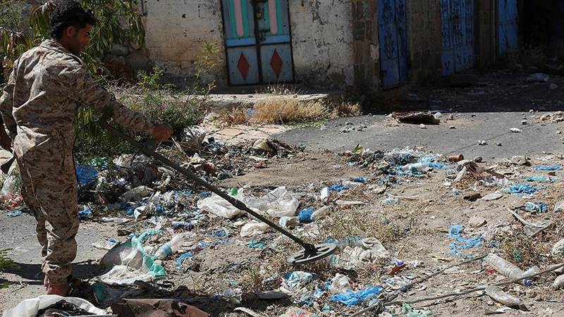 Husilerin döşediği mayınlar sebebiyle onlarca sivil yaşamını yitirdi