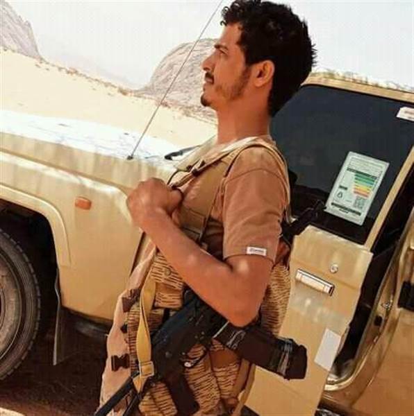قائد اللواء 48 مشاة يتفقد قوات الجيش في جبهة (الأجاشر) شمال الجوف