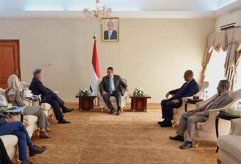 الحكومة تجدد مطالبتها الأمم المتحدة بتوفير ضمانات وصول المساعدات الى مستحقيها