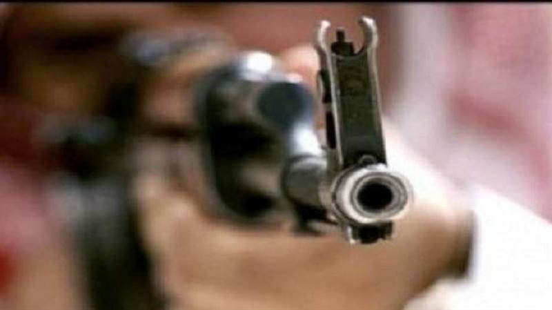 مقتل شخص أمام "طفلته" بـ 30 طلقة في محافظة حضرموت