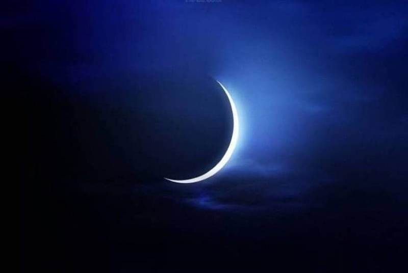 رمضان السبت في مناطق الشرعية والأحد في صنعاء