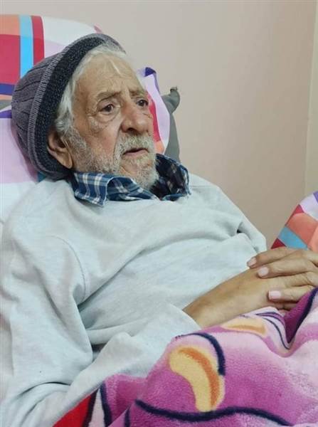 نقابة الصحفيين تنعي أشهر مذيع عرفته إذاعة صنعاء