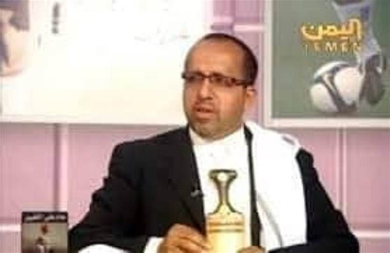 مقتل مسؤول محلي ورجل اعمال مع زوجته ونجله في ظروف غامضة بصنعاء