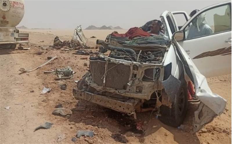 فيما السائق لم يصب بأذى.. حادث مروري مروّع يسفر عن مقتل 12 راكباً في شبوة