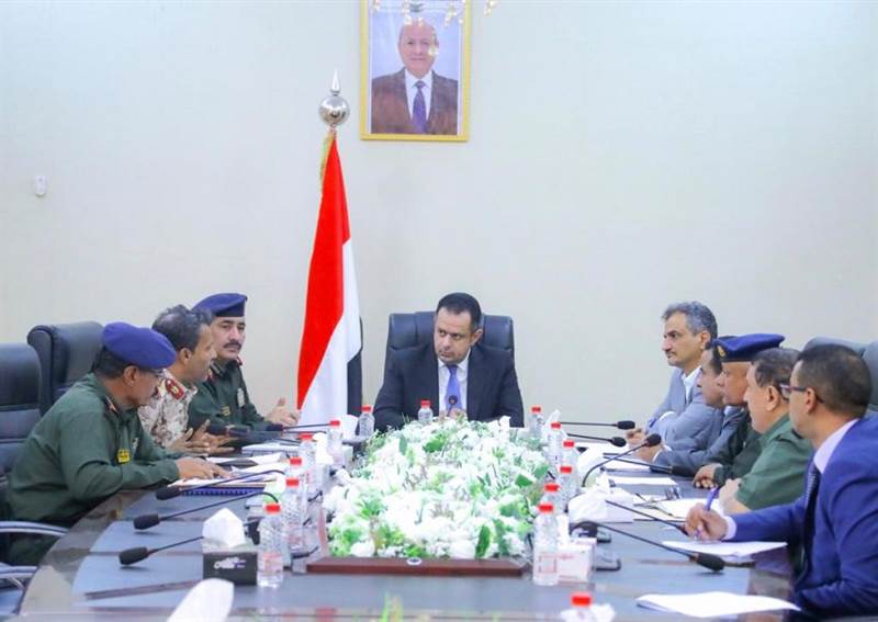 اجتماعاً أمنياً في عدن يناقش مواجهة المخططات الإرهابية وتعزيز الاستقرار