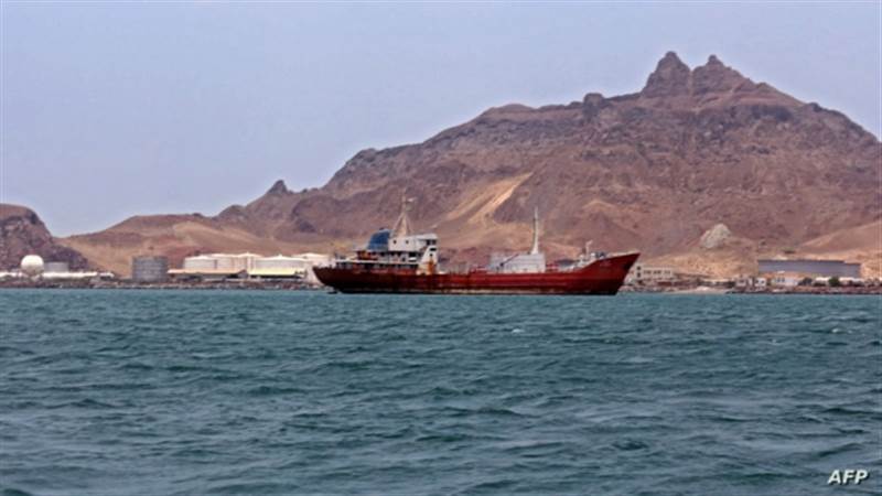 سيكون له آثار كارثية.. مجموعة "الأزمات الدولية" تُحذّر من التأخر في إنقاذ ناقلة النفط اليمنية صافر