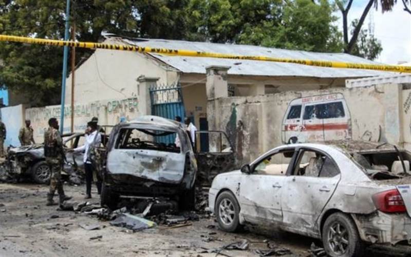 خلف قتلى وجرحى.. تفجير انتحاري يستهدف فندقاً جنوب الصومال