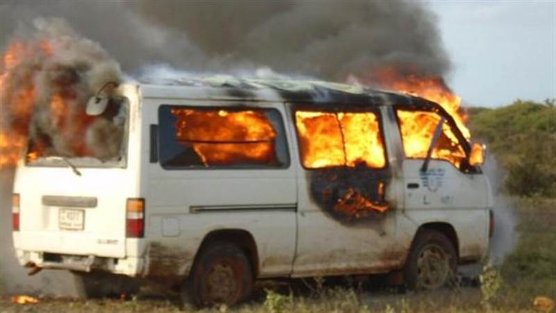 بينهم نساء وطفال.. ارهابيون يقتلون 17 شخصاً حرقاً وسط الصومال