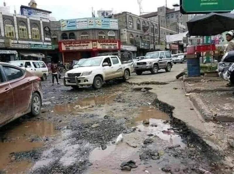مليشيا الحوثي تناقش "مترو صنعاء" والرويشان يرد : "هناك فرق بين المترو والمترات"
