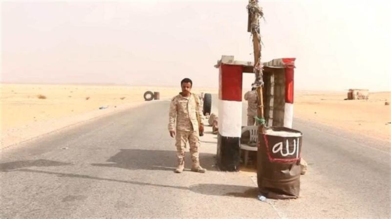 مقتل جندي وإصابة 5 أخرين بانفجار عبوة ناسفة استهدفت طقما بحضرموت