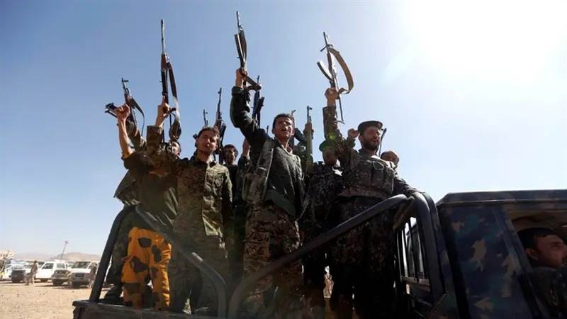 قيادي حوثي يقتل طفلته بعد خلاف مع والدتها
