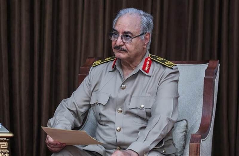 عبر "زووم".. حفتر يمثل أمام محكمة أمريكية بتهمة جرائم حرب