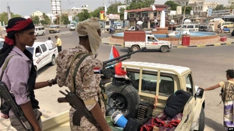 مليشيات الانتقالي تواصل اختطاف جندي في القوات الحكومية بعدن