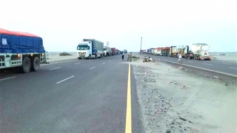 عينة من كل نوع من الحمولة.. مليشيات الانتقالي تفرض جبايات جديدة على التجار