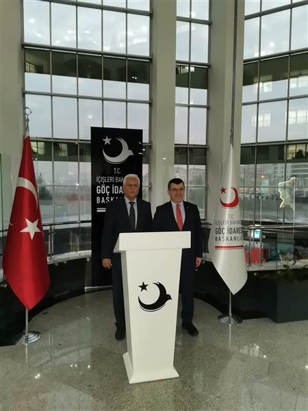 Yemenli Büyükelçi Tarik, Göçmen Dairesi Başkanı ile görüştü