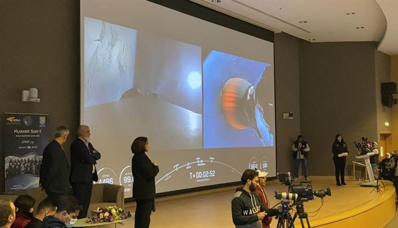 تحت شعار "الكويت الى الفضاء".. الكويت تطلق أول قمر صناعي