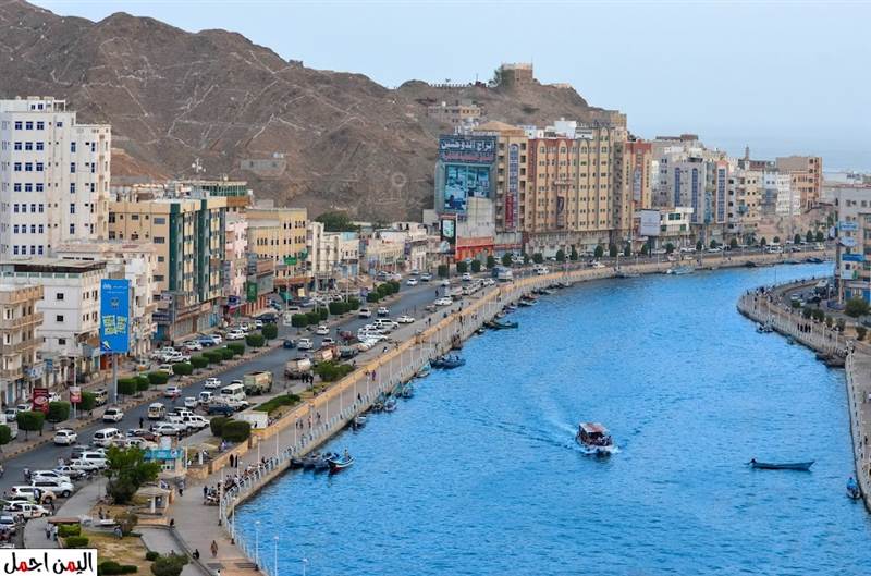 "بن ماضي" يعود الى حضرموت ومحتجزون في المكلا يطالبون بتنفيذ أوامر الإفراج بحقهم