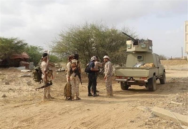 Husiler, hükümet güçleriyle çatışmalarda 4 subayının öldürüldüğünü duyurdu