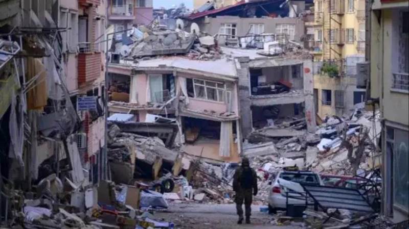 ارتفاع اعداد الضحايا اليمنيين في زلزال تركيا إلى 9 أشخاص
