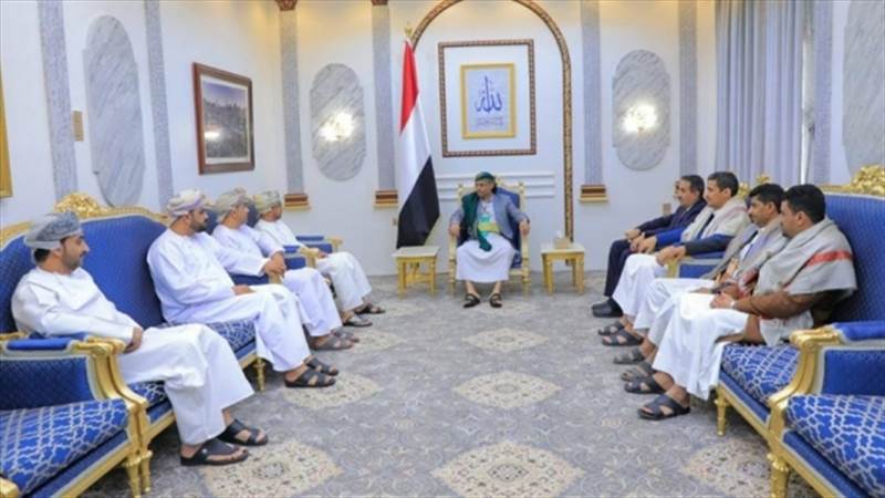 صحيفة إماراتية تكشف عن توقف الإعلان عن اتفاق الهدنة في اليمن بسبب تعنت المليشيات