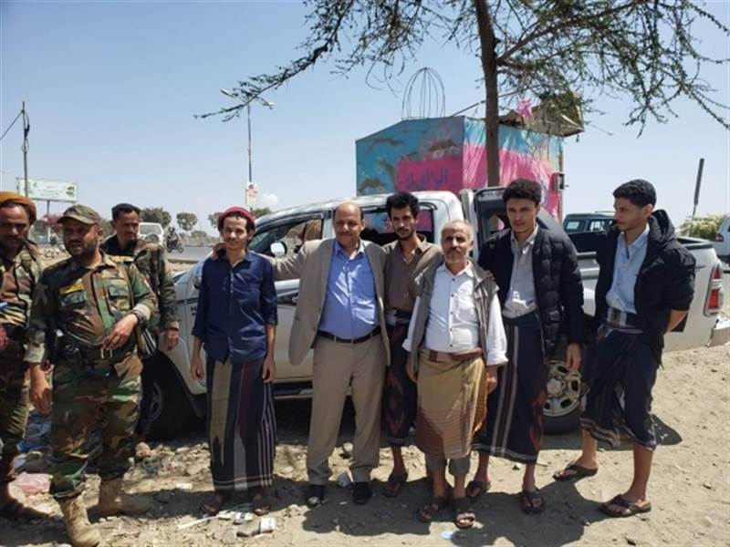 نجاح صفقة تبادل أسرى بين الجيش والحوثيين بتعز بوساطة محلية