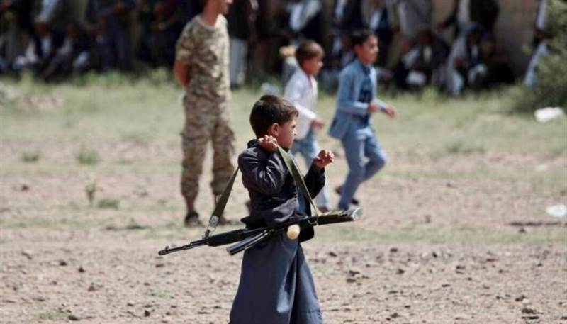 فريق الخبراء: الحوثيون يواصلون تجنيد الأطفال والزج بهم في الجبهات