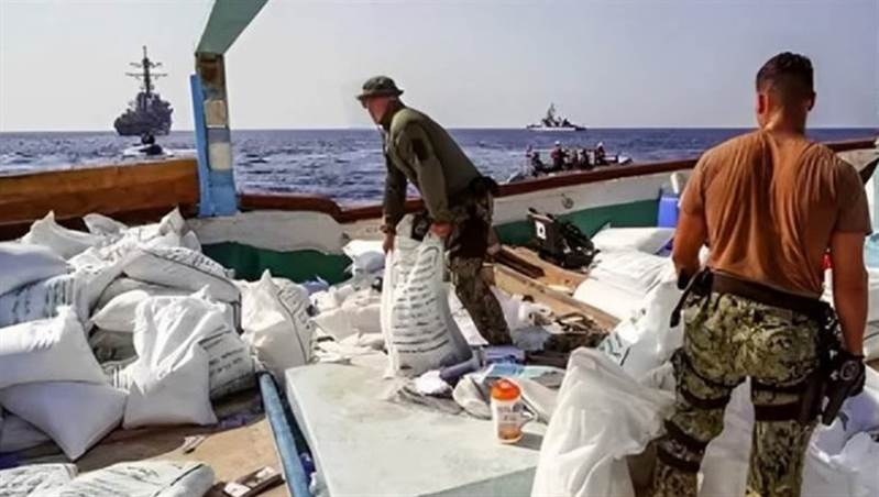 ABD Donanması, Husilere giden bir uyuşturucu sevkiyatına el koydu
