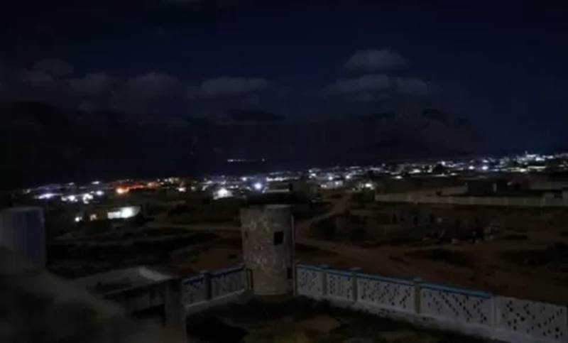 ازمة انقطاع الكهرباء في سقطرى مستمرة وسكان يحملون الامارات المسؤولية