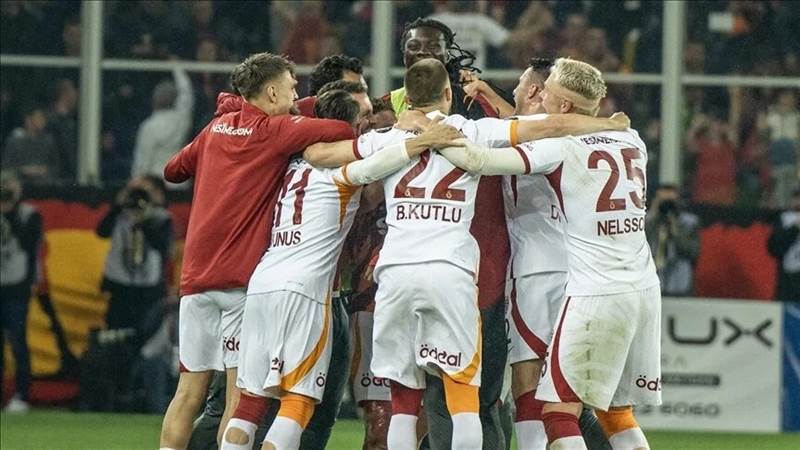 للمرة الـ 23.. غالاطة سراي يفوز ببطولة الدوري التركي