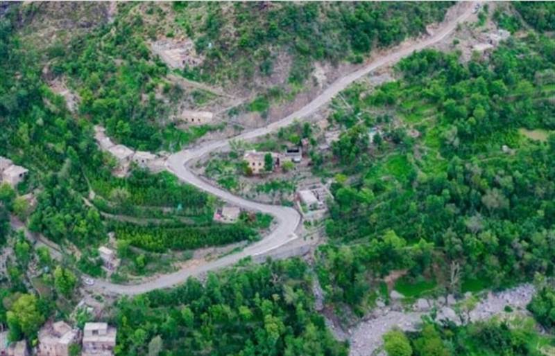 Tevekkül Karman Vakfı, Taiz kırsalında halkın sıkıntılarına son verecek yolun açılışının yapıldığını duyurdu