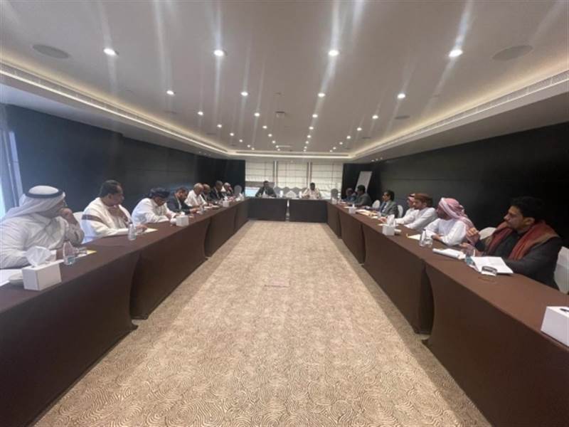 غموض المشاورات وتعدد التكهنات .. ما الذي يدور حول حضرموت في السعودية؟