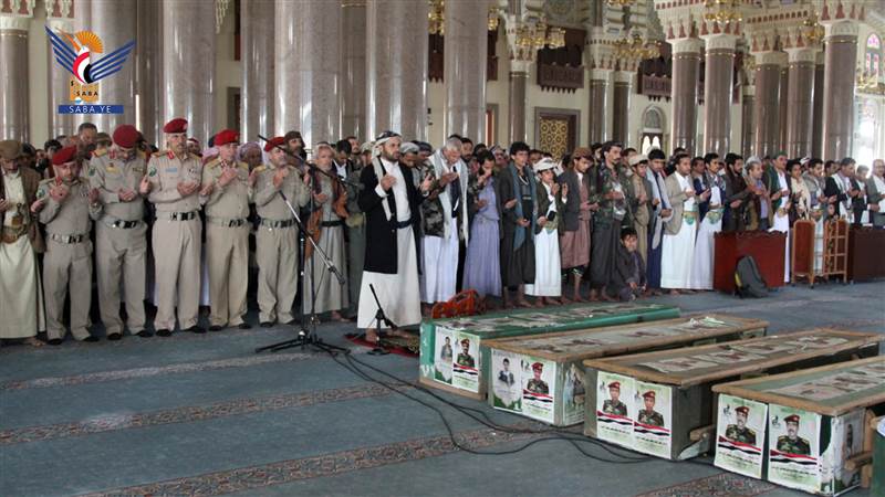 مليشيات الحوثي تعترف بمصرع 8 من عناصرها ينتحلون رتباً عسكرية (الأسماء)