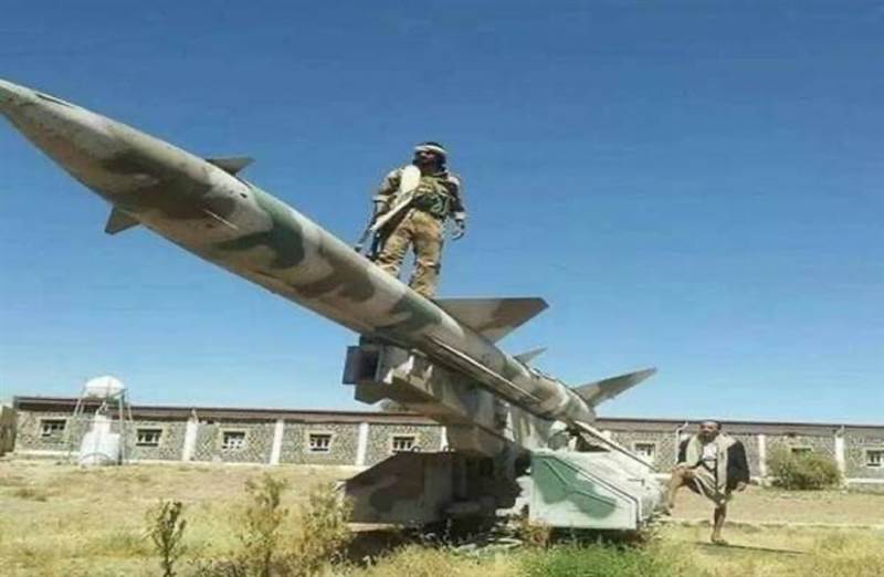 مصادر عسكرية: ميليشيات الحوثي تنصب منصات لإطلاق الصواريخ والمسيرات في مأرب والجوف