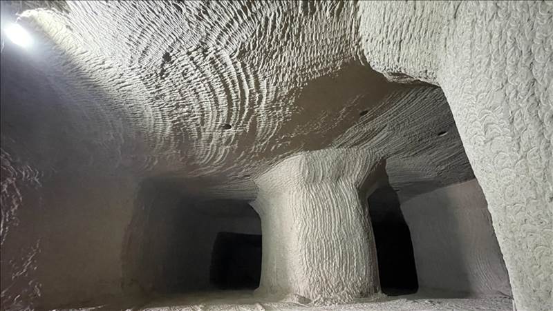 "كول تبة".. متحف تركي منحوت في الصخر