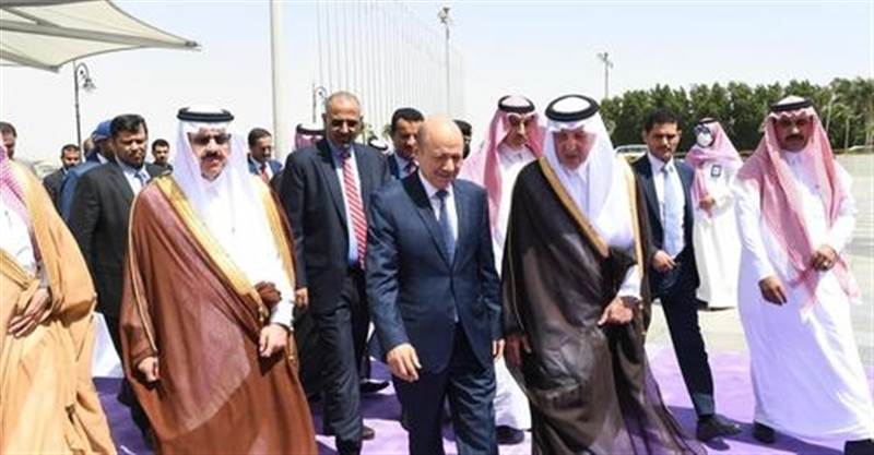 رفقة وفد سعودي.. العليمي يزور محافظة حضرموت