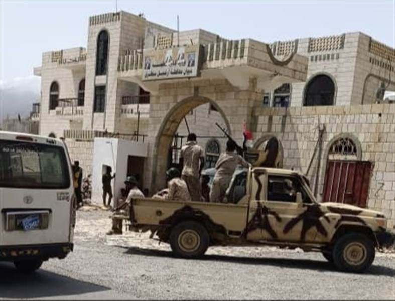 سقطرى.. مليشيات الانتقالي تخطف اثنين من الناشطين على خلفية الاحتجاجات المنددة بتردي الأوضاع